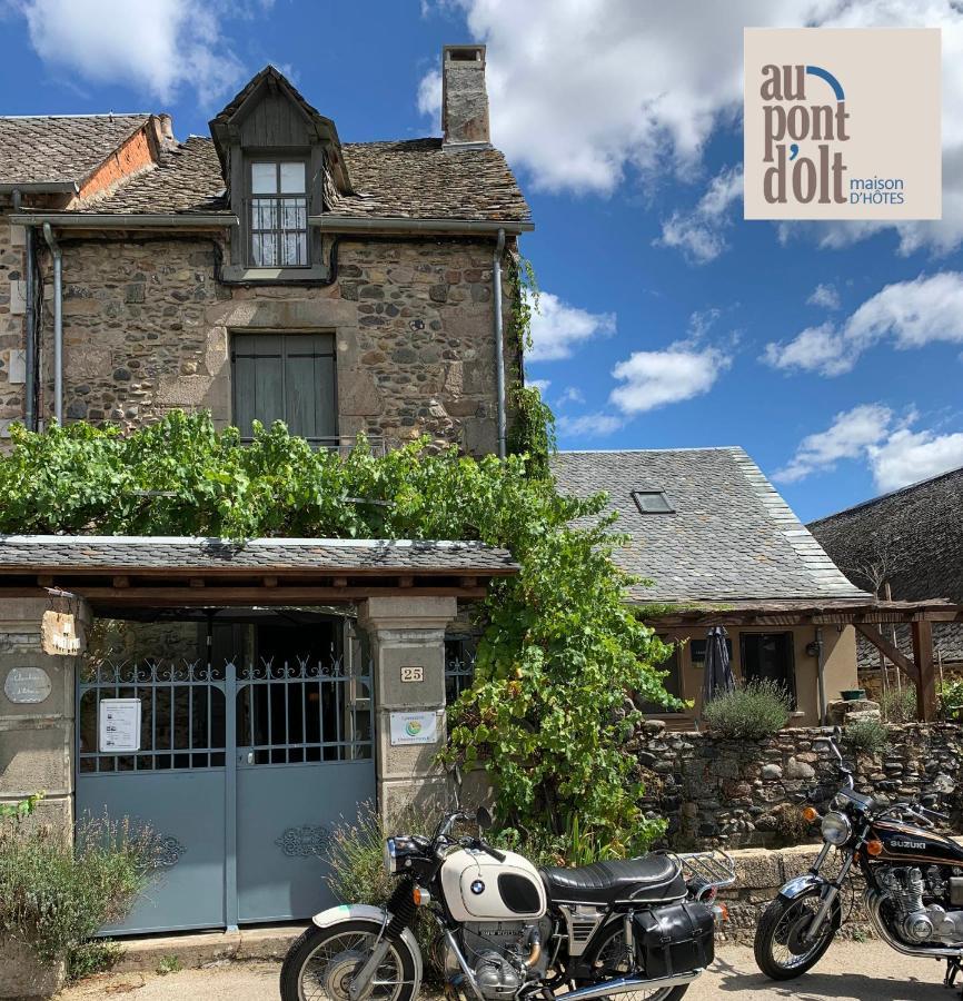 Au Pont D'Olt Hotel Saint-Côme-dʼOlt Exterior foto